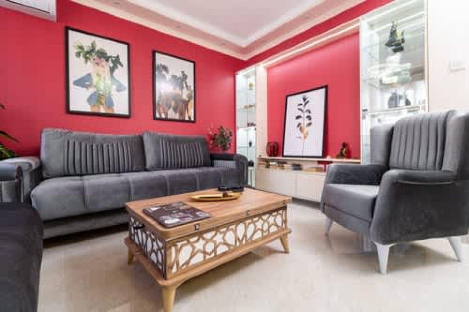 City Center Perfect: 3BR Apartment - Photo 5