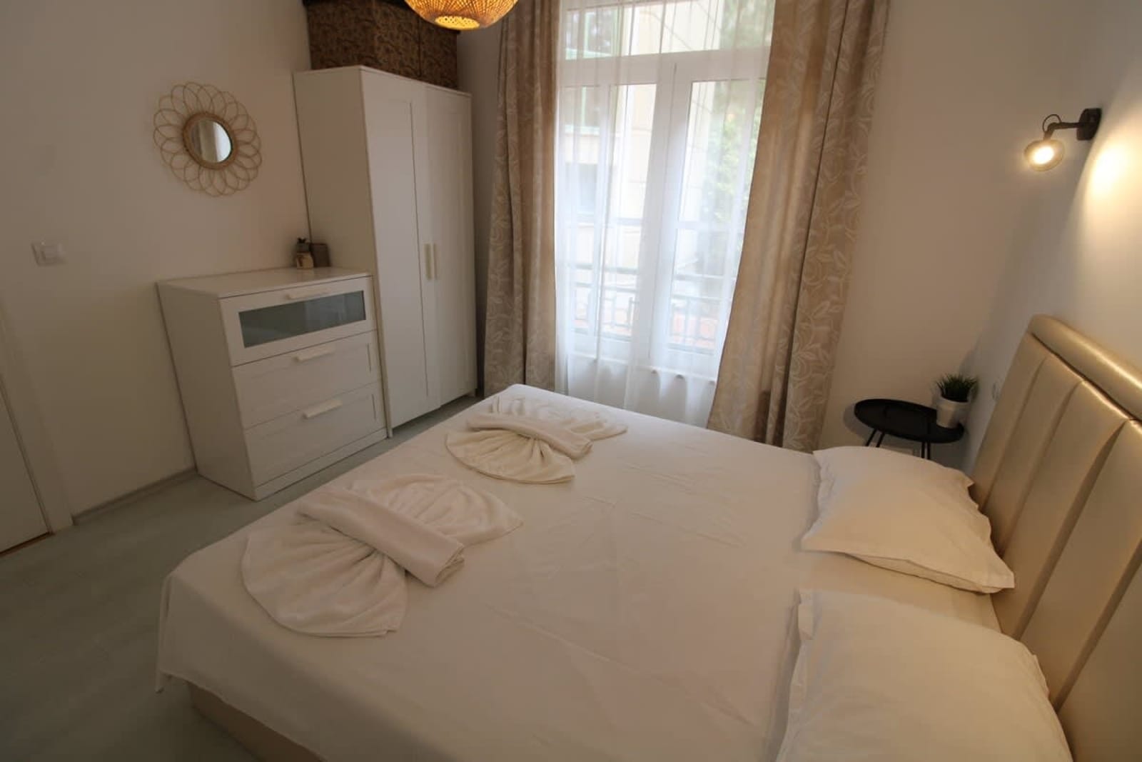 Cozy 2 bedroom apartment in Flores Garden - Photo 15