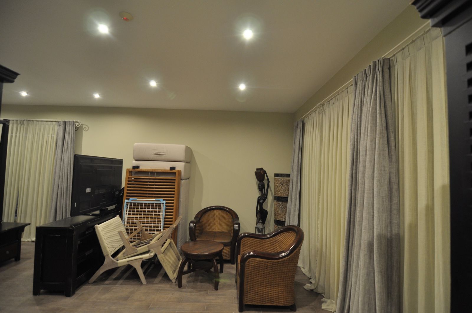 The Flower House - Photo 58