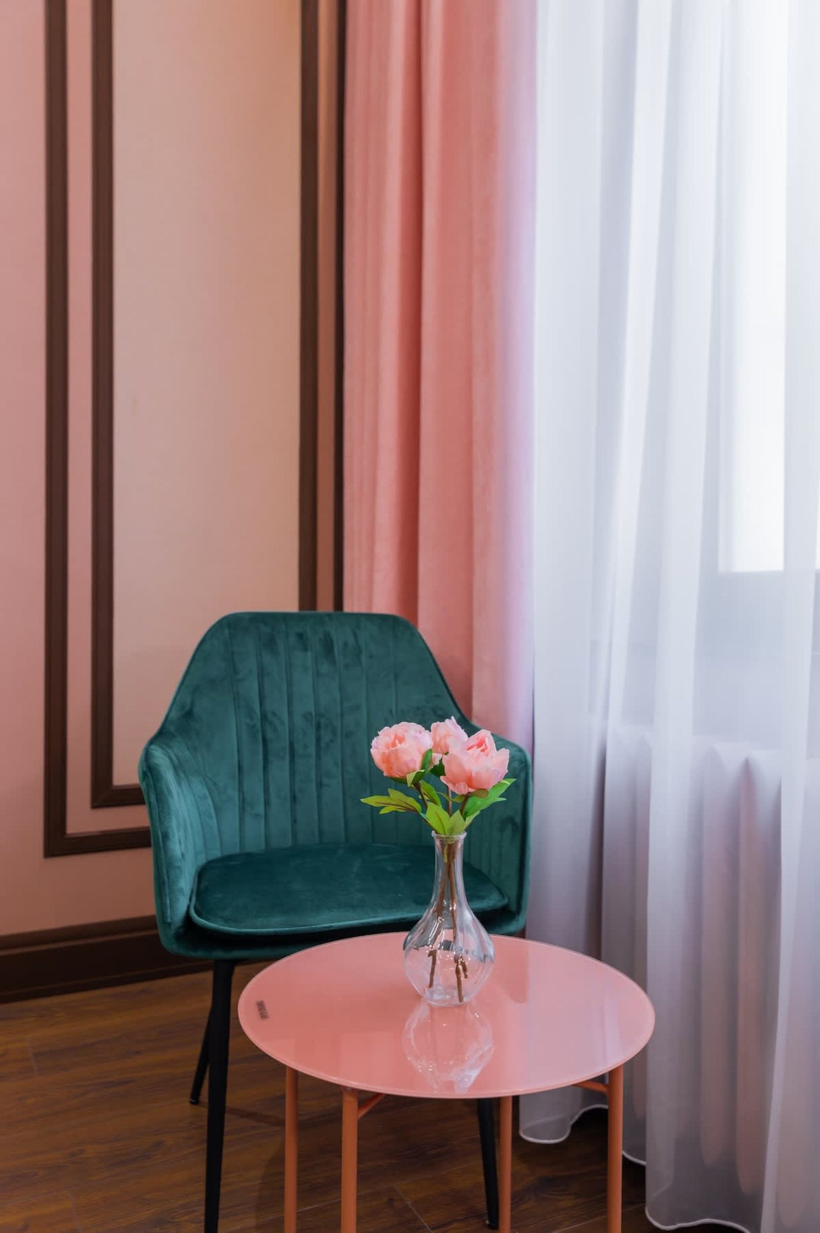 Charming Pastel 1BD Flat in the Heart of Sofia - Photo 9