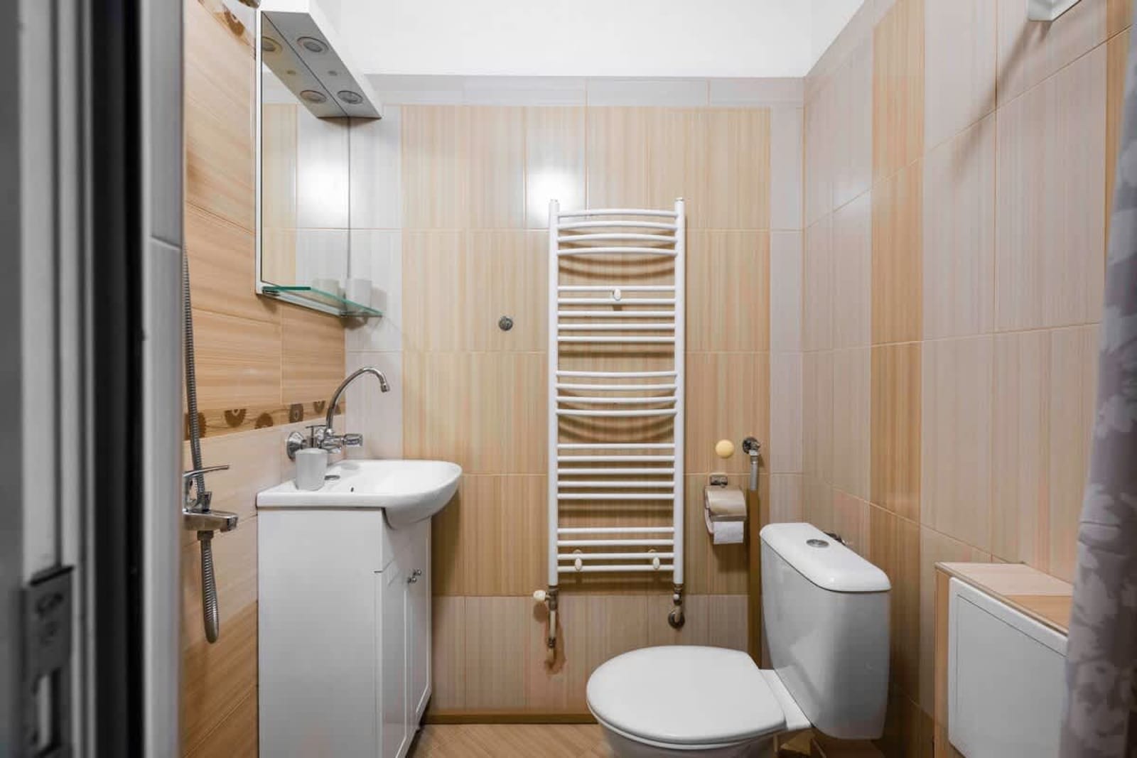 Cozy Studio in Top Centre - Photo 23