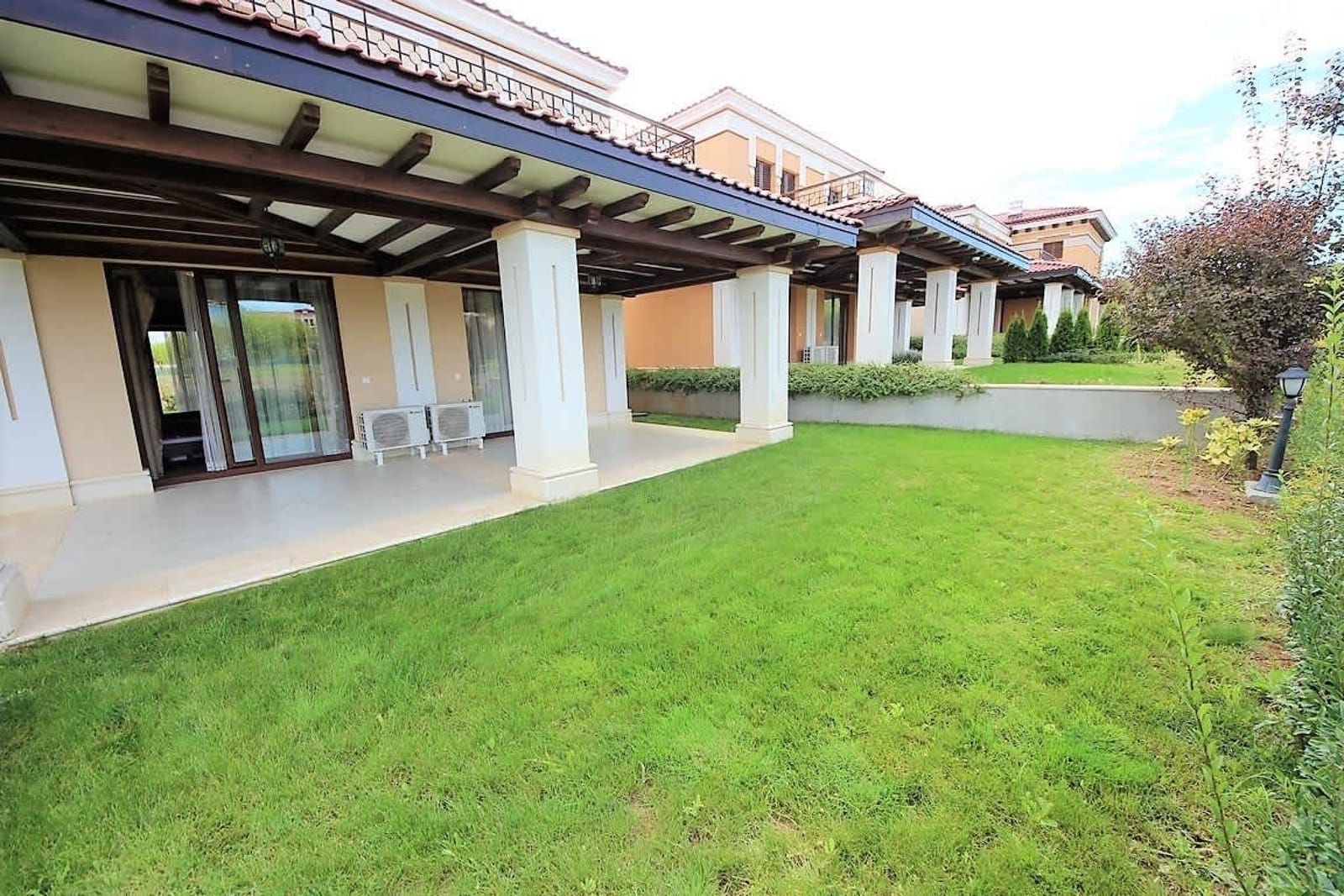 Cozy Cavaci  Deluxe Apartment with Terrace - Photo 21