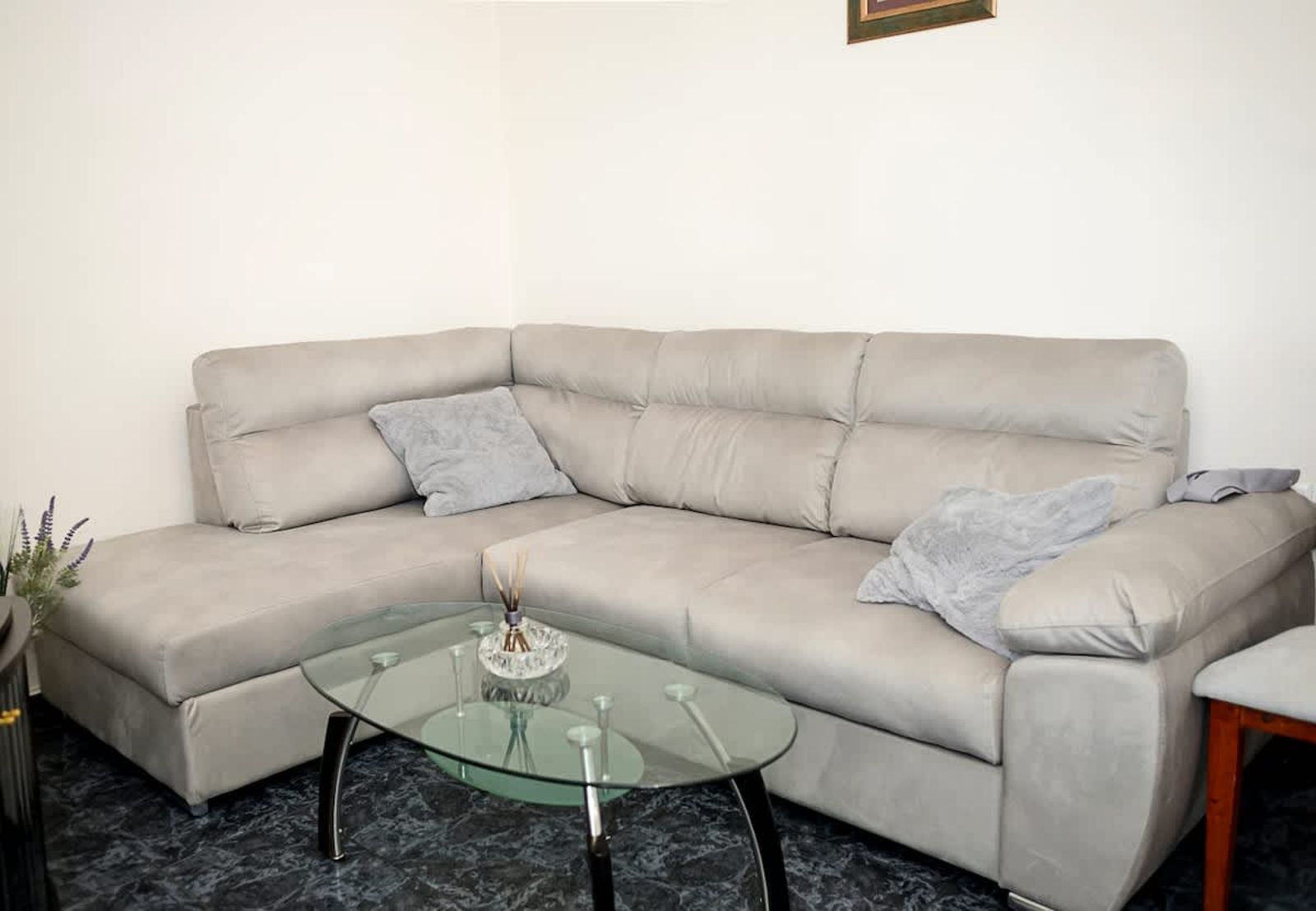 2-Bedroom Apartment in Prime Varna Location - Photo 6