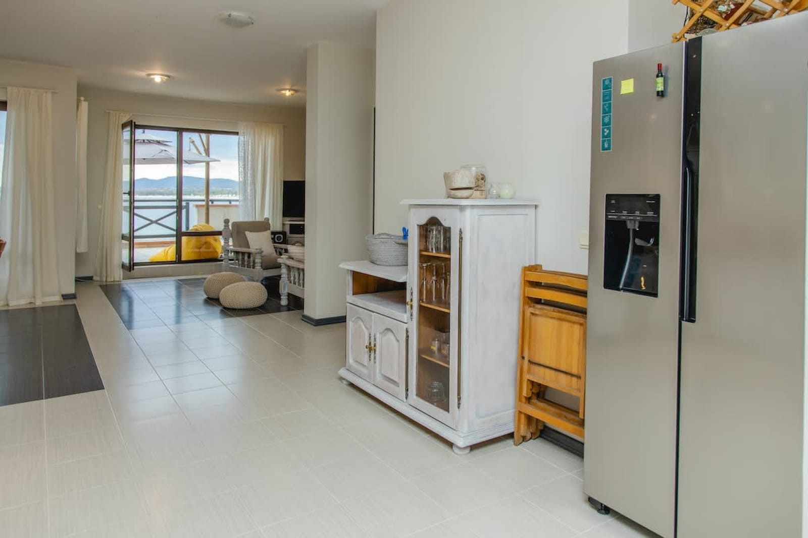 Lovely 3BD flat with Parking and Sea View - Photo 24