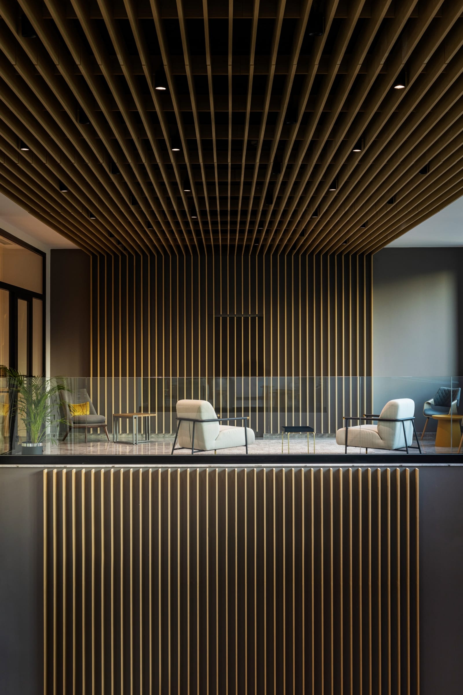 B1 City Hotel - Photo 11