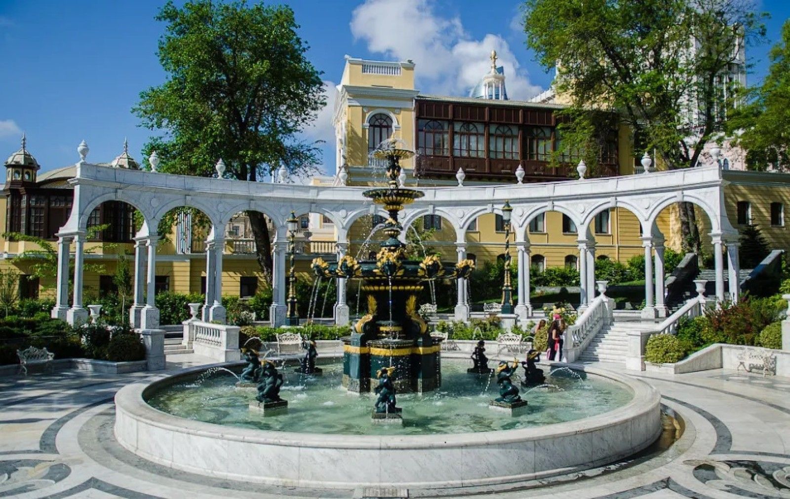 Philarmonia Garden - Cover Photo