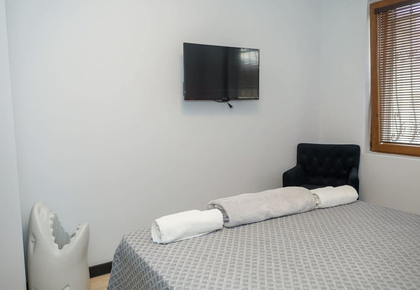 Cozy Flat with Two Bedrooms in Central Varna - Photo 17