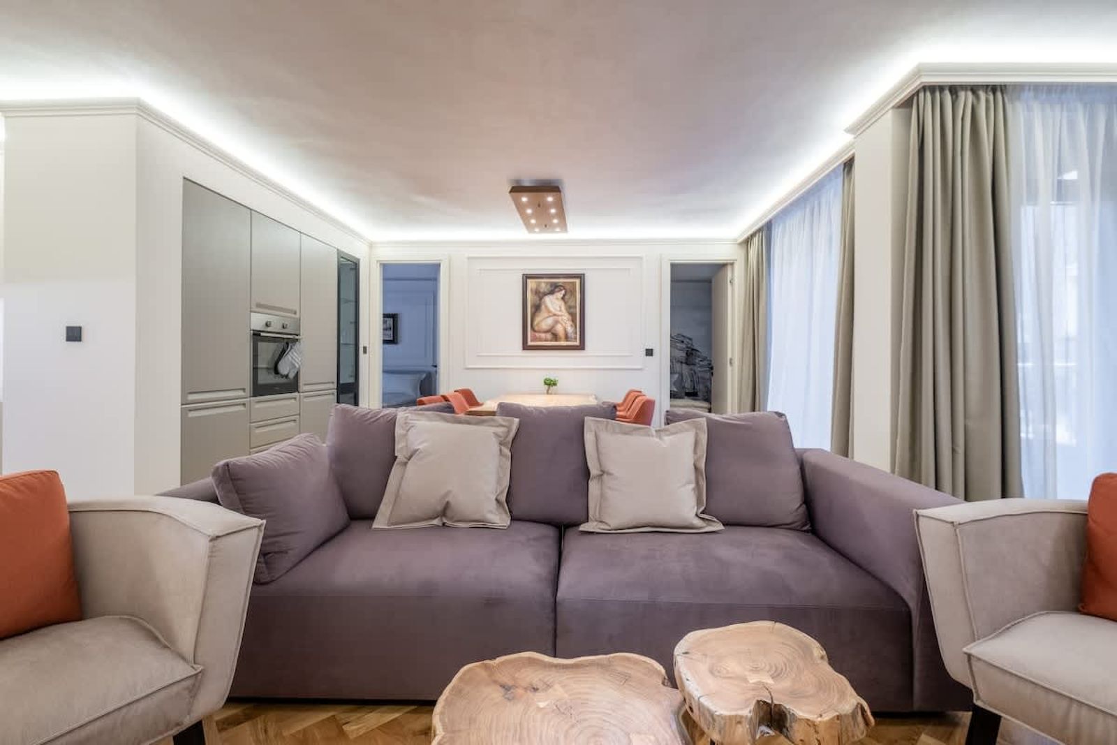 SOFapart Boutique Apt with 3 BDR + 2 BTH &amp; Parking - Photo 22