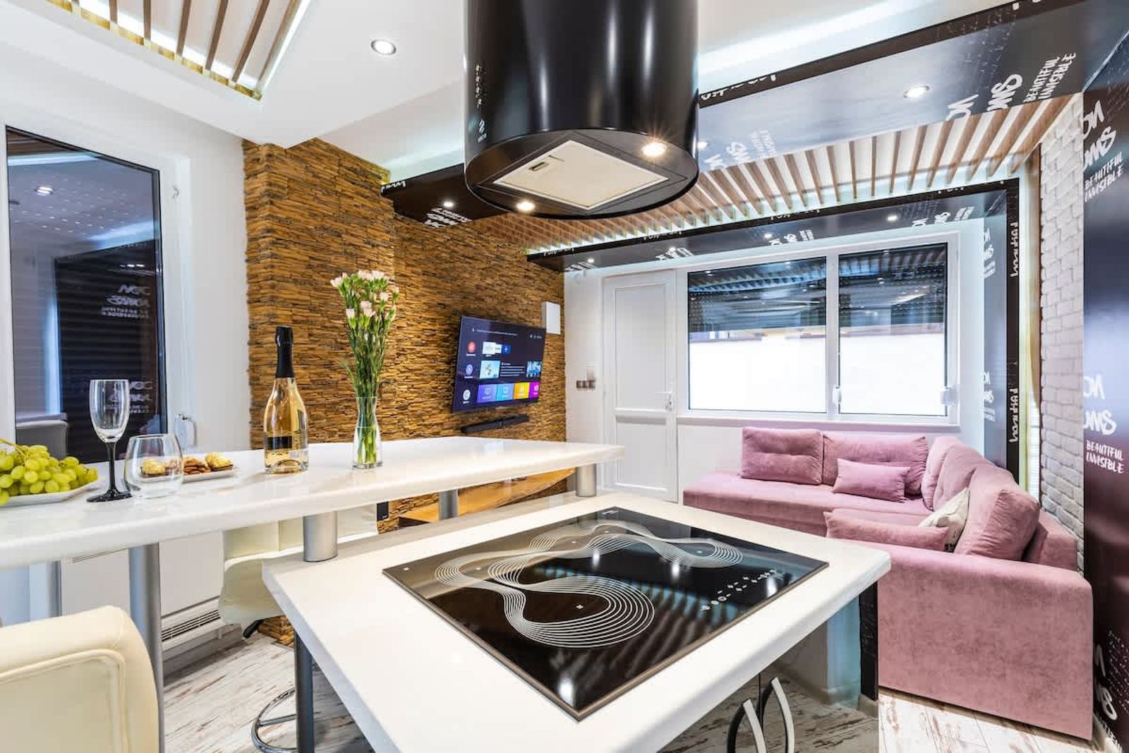 Modern 1BD Flat with Parking near the city centre - Cover Photo