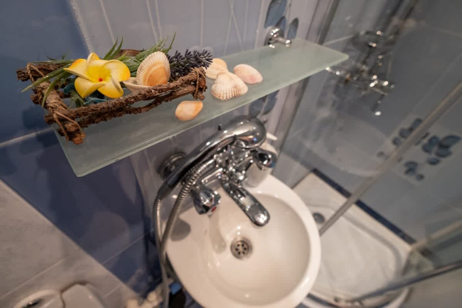 Little HoMe with a Park View - Photo 34