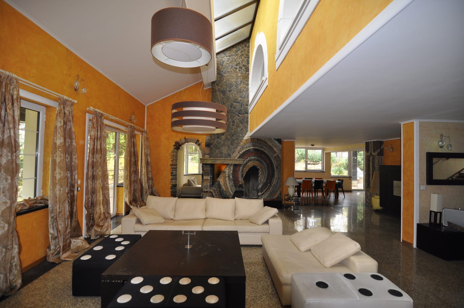 The Mosaic House - Photo 17