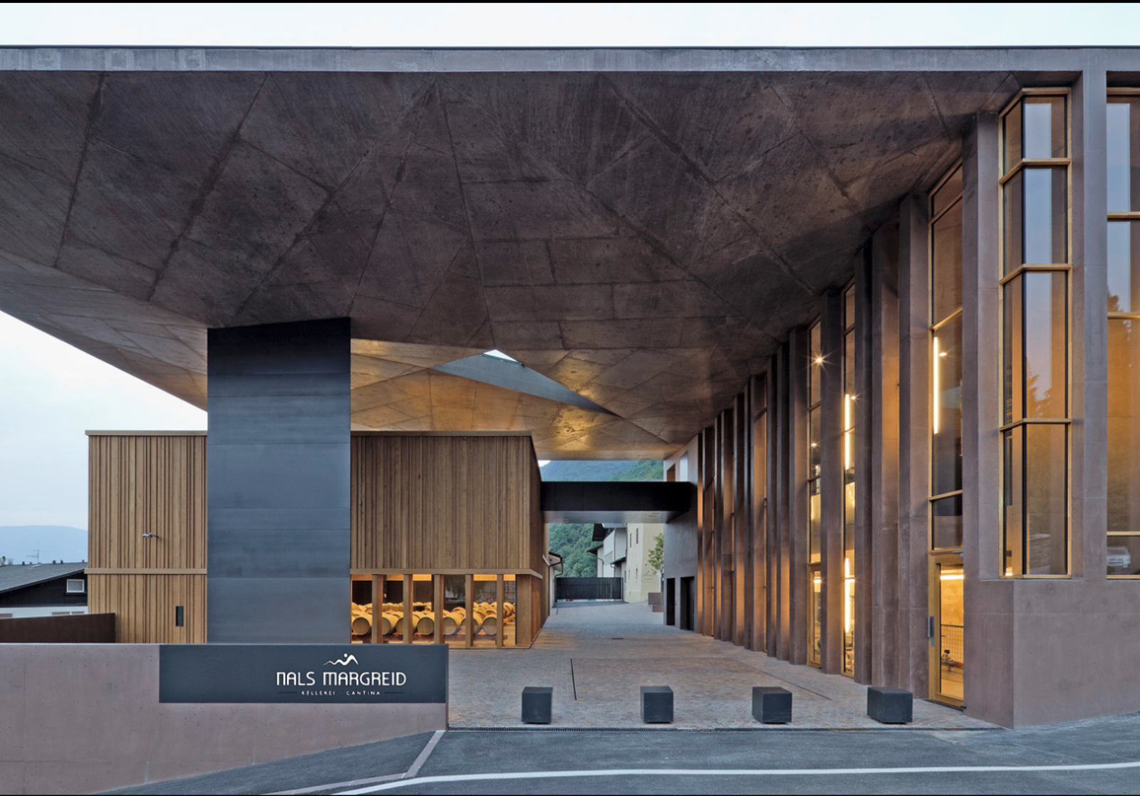 Winery Nals Margreid - Photo 4