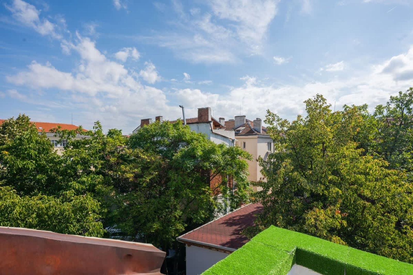 Luxury 2BD Penthouse by NDK in Sofia - Photo 13