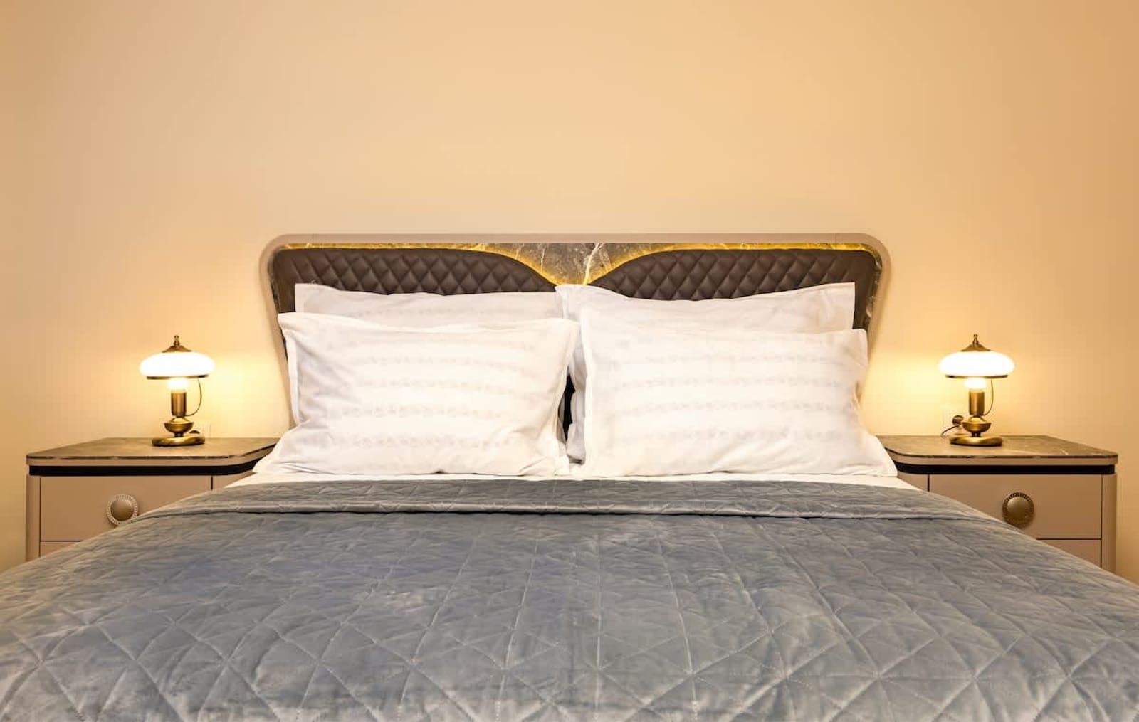 Bright Plovdiv Escape: Modern &amp; Cozy 1BD Apartment - Photo 10