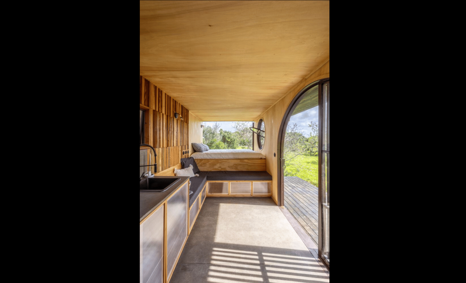 Cargo House - Photo 9