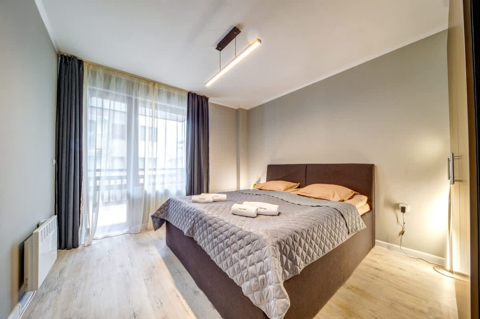 Dream View 1BD | Quick Slope Access - Photo 2