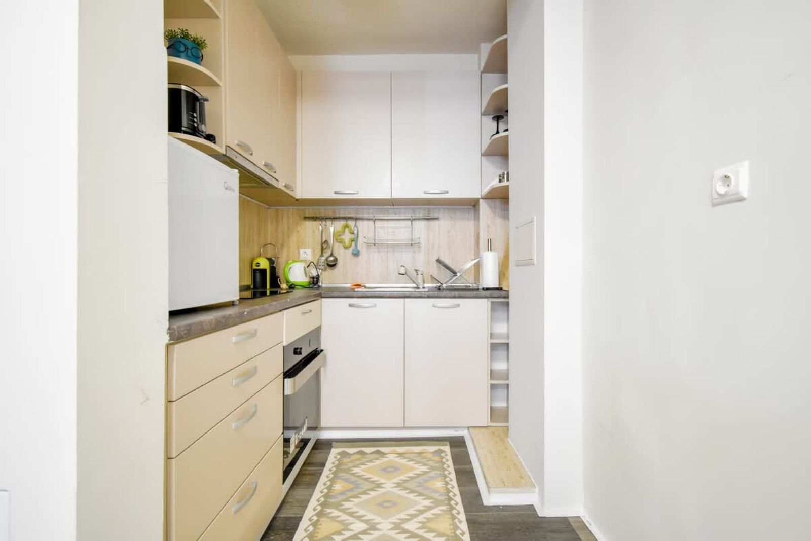 Urban Oasis with Patio 1BD - Photo 3