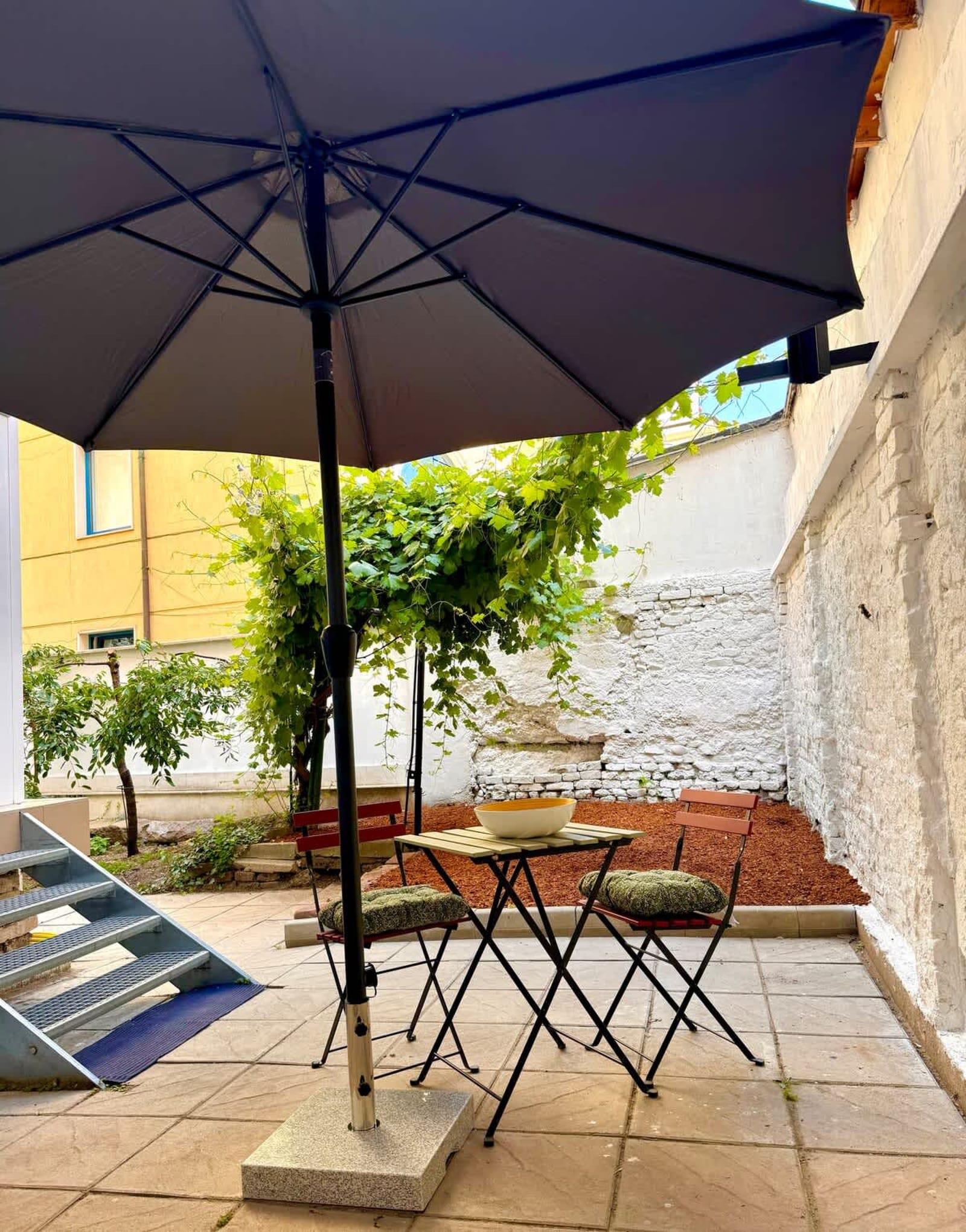 The Grape Escape Studio in Sofia - Photo 3