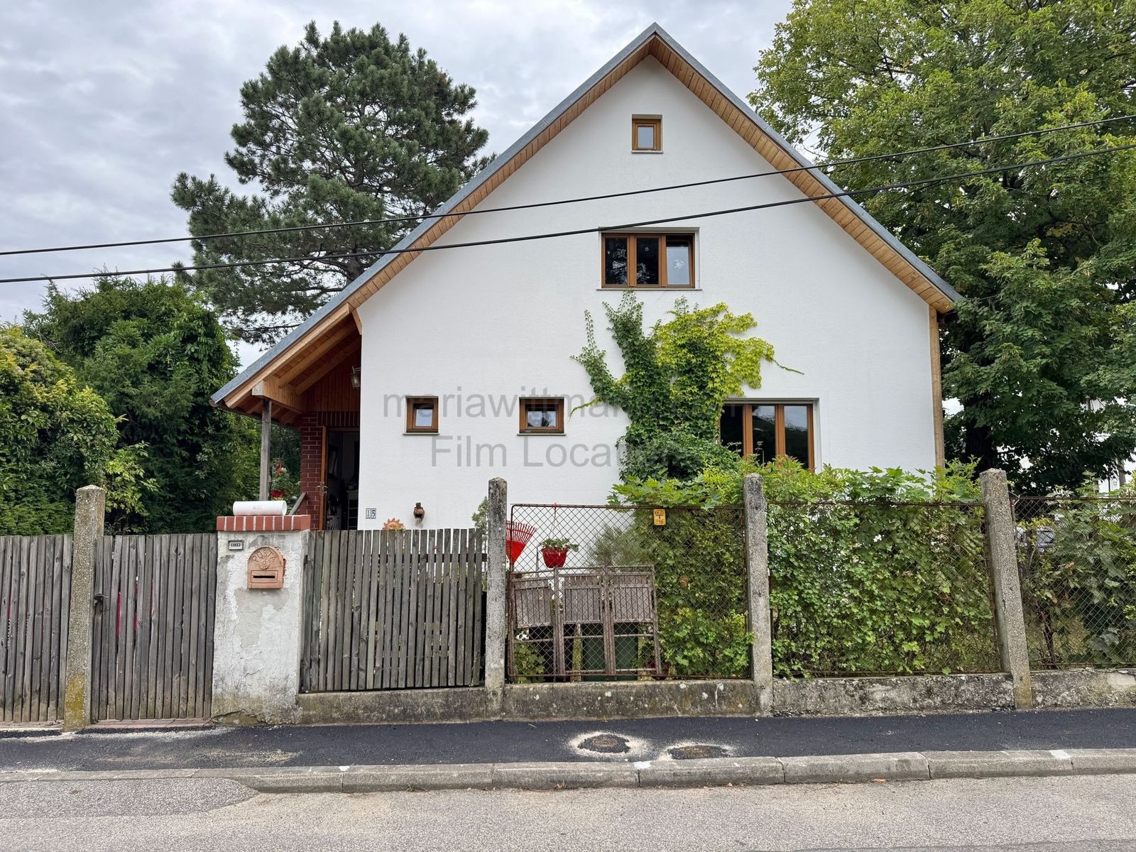 Location 498 - Photo 2