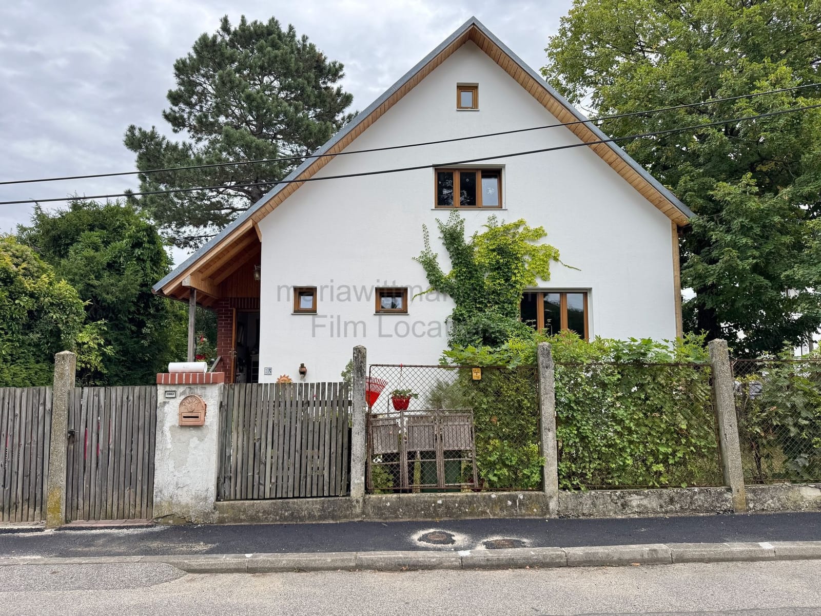 Location 498 - Photo 2