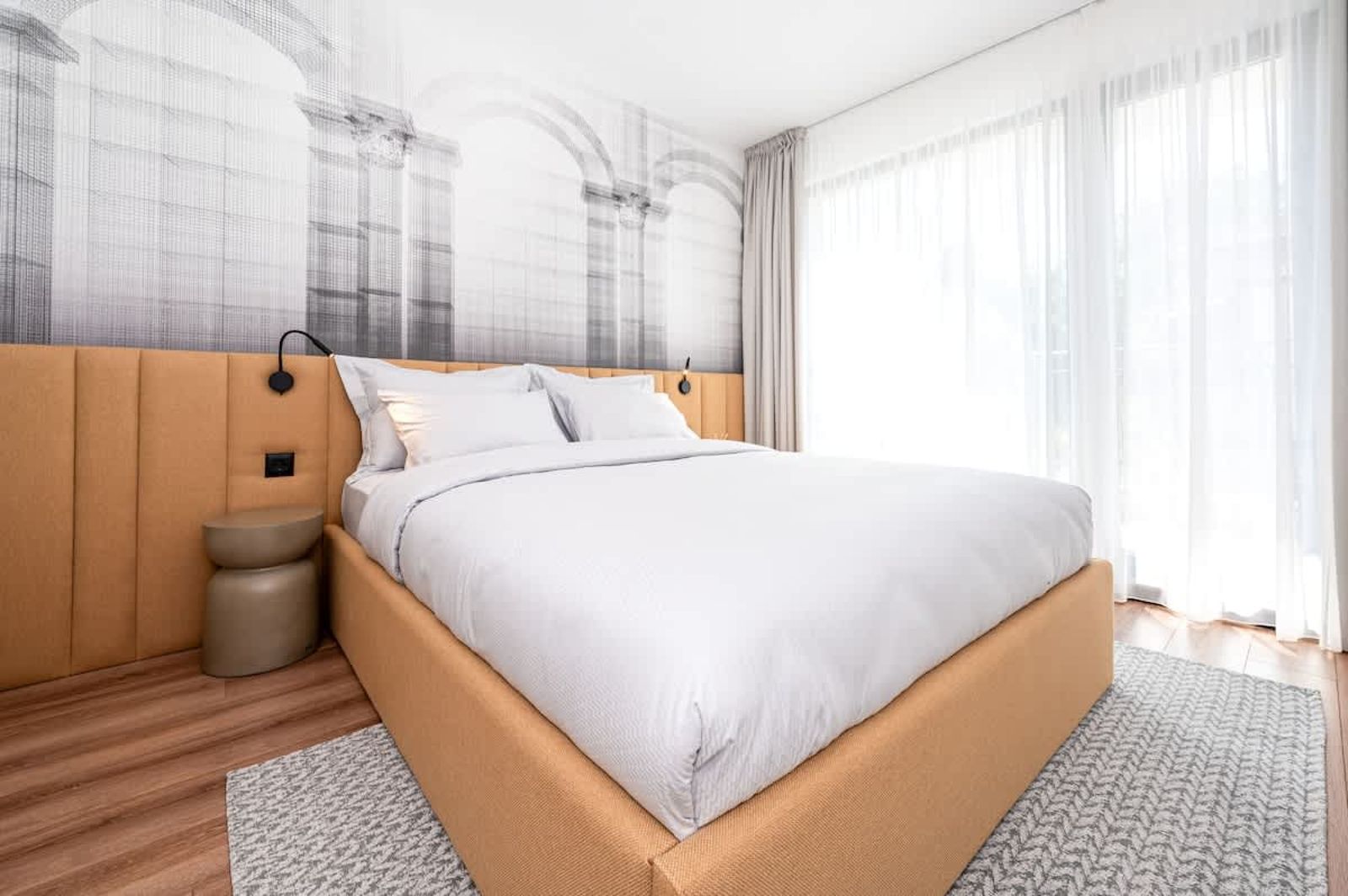 Plovdiv Center Gem with Balcony - Photo 5