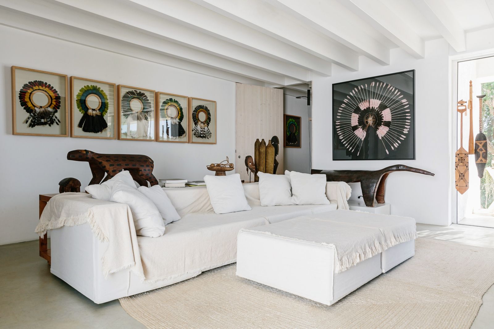 Casa da Volta — Contemporary Walled Villa with Courtyards &amp; Exceptional Natural Light - Photo 21