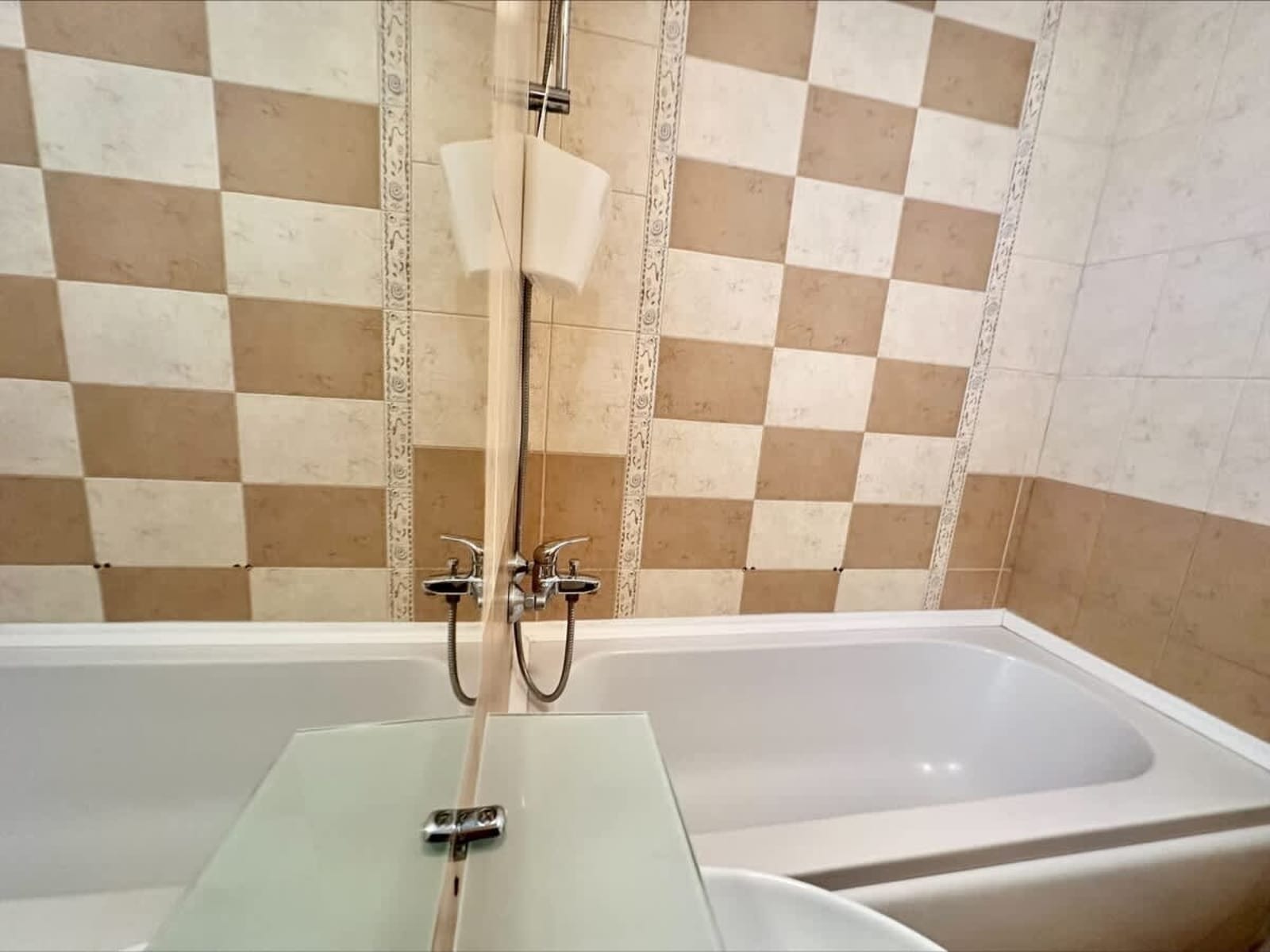 Cozy apartment with balcony in Royal Sun - Photo 53