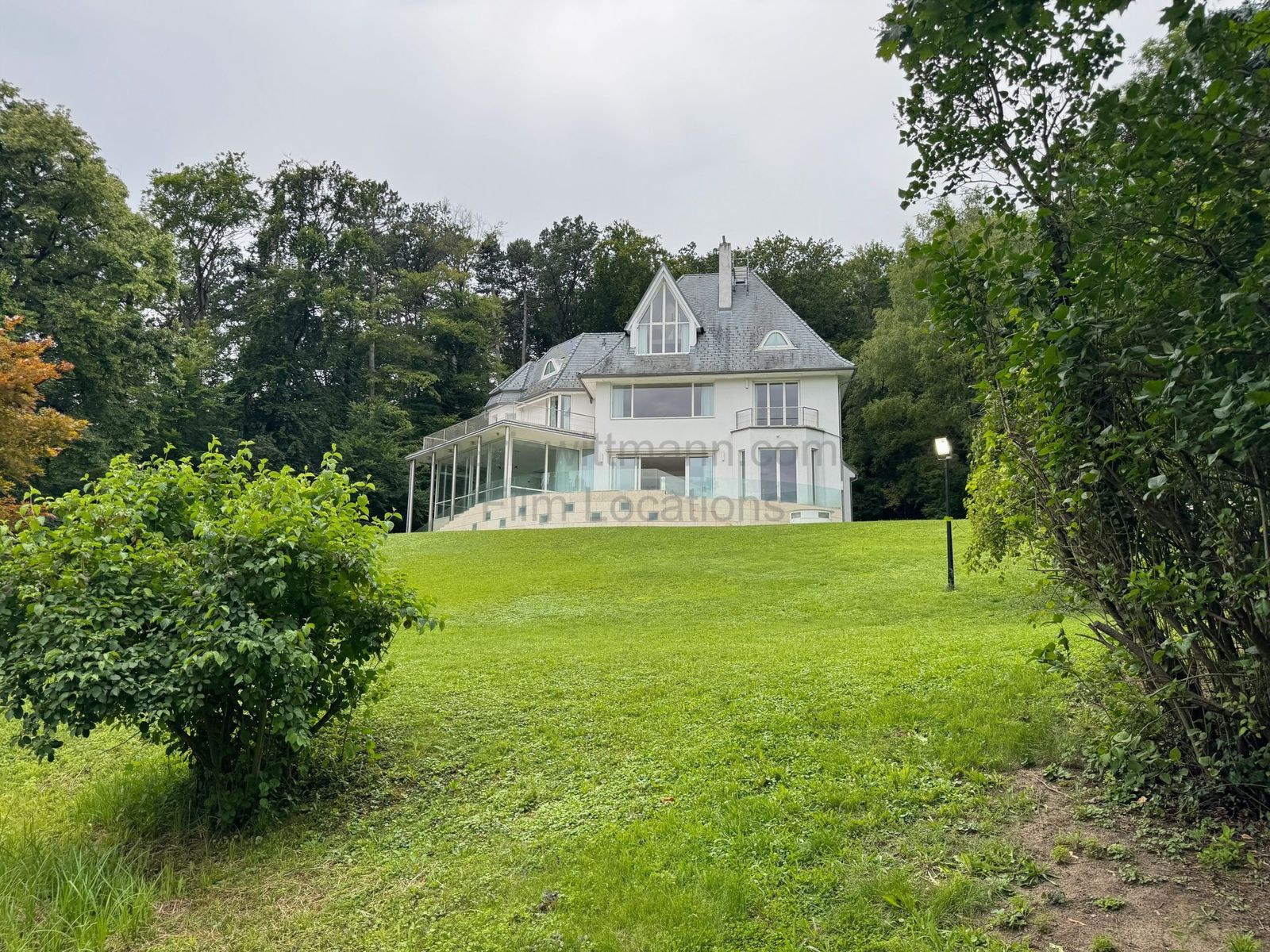 Location 500 - Photo 5