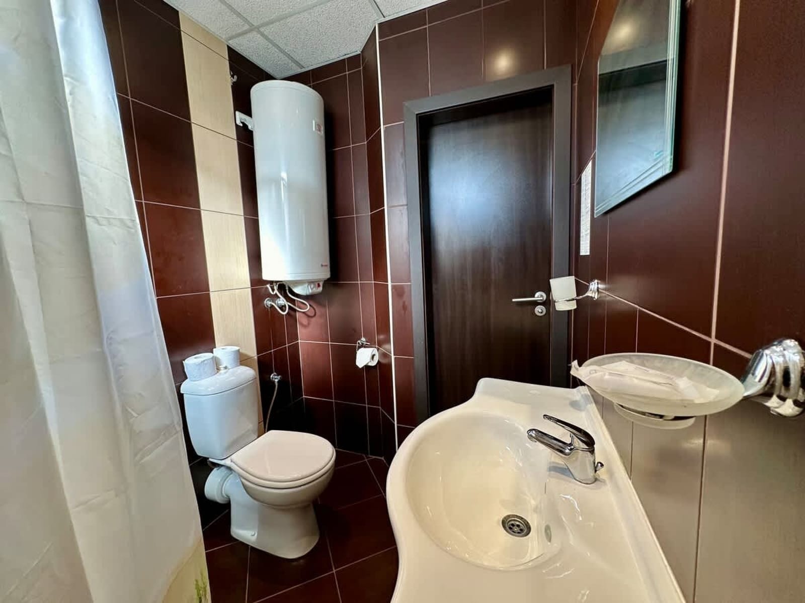 Cozy Villa Imperial Heigts - Photo 38