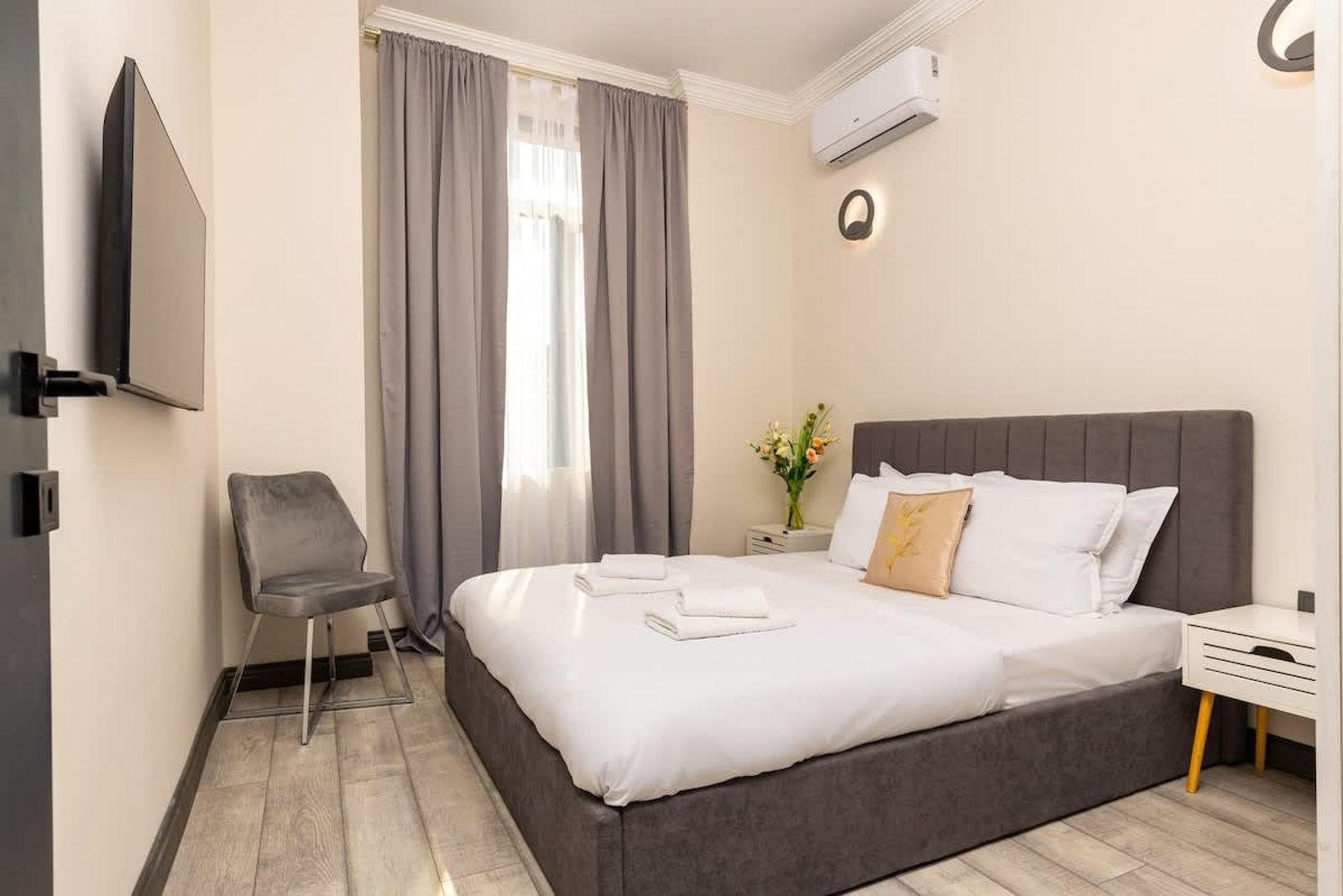 Central Apartments with Garden view - Apt No. 4 - Photo 13