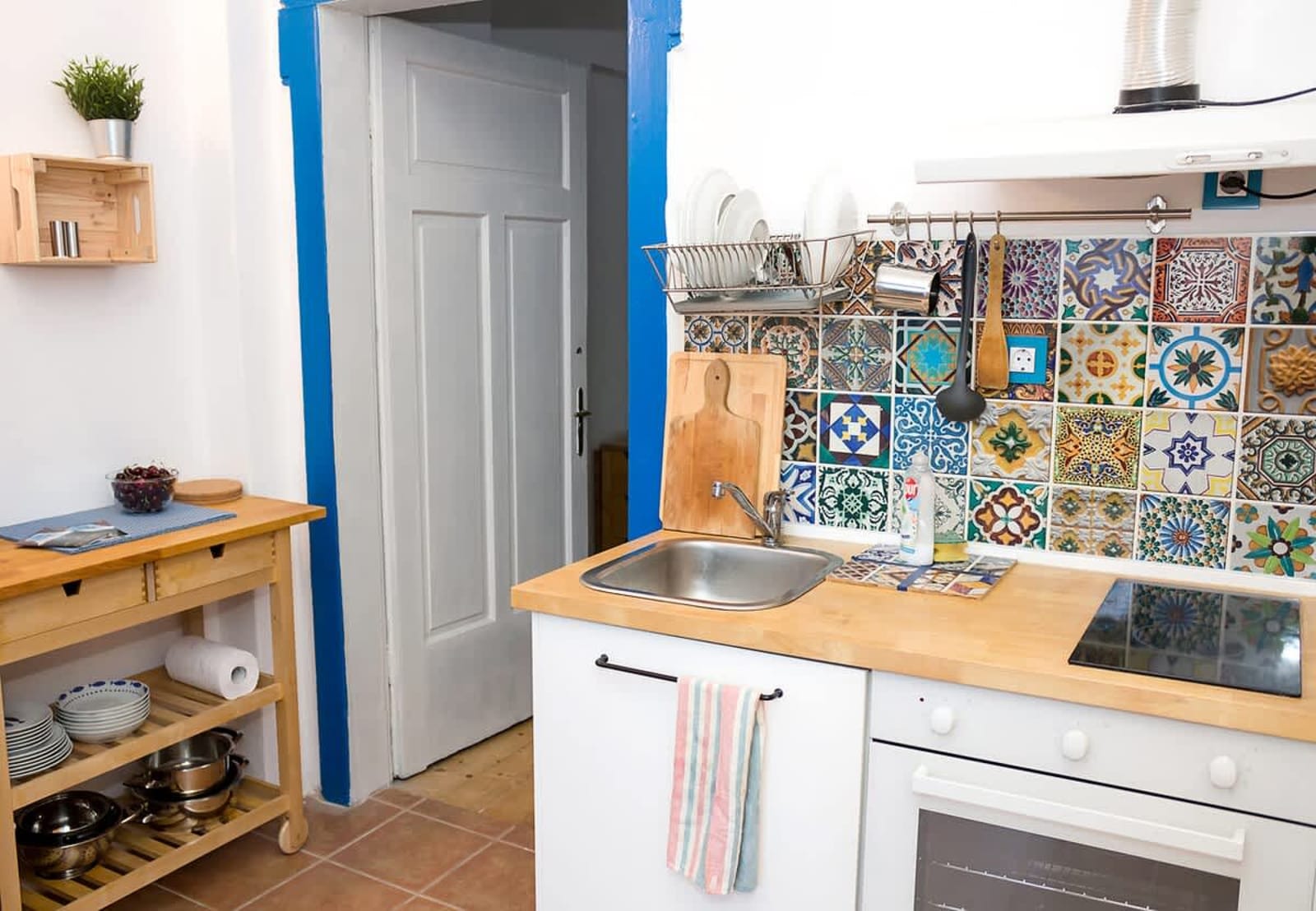 Verano Azul - Adorable Flat in Unbeatable Location - Photo 8