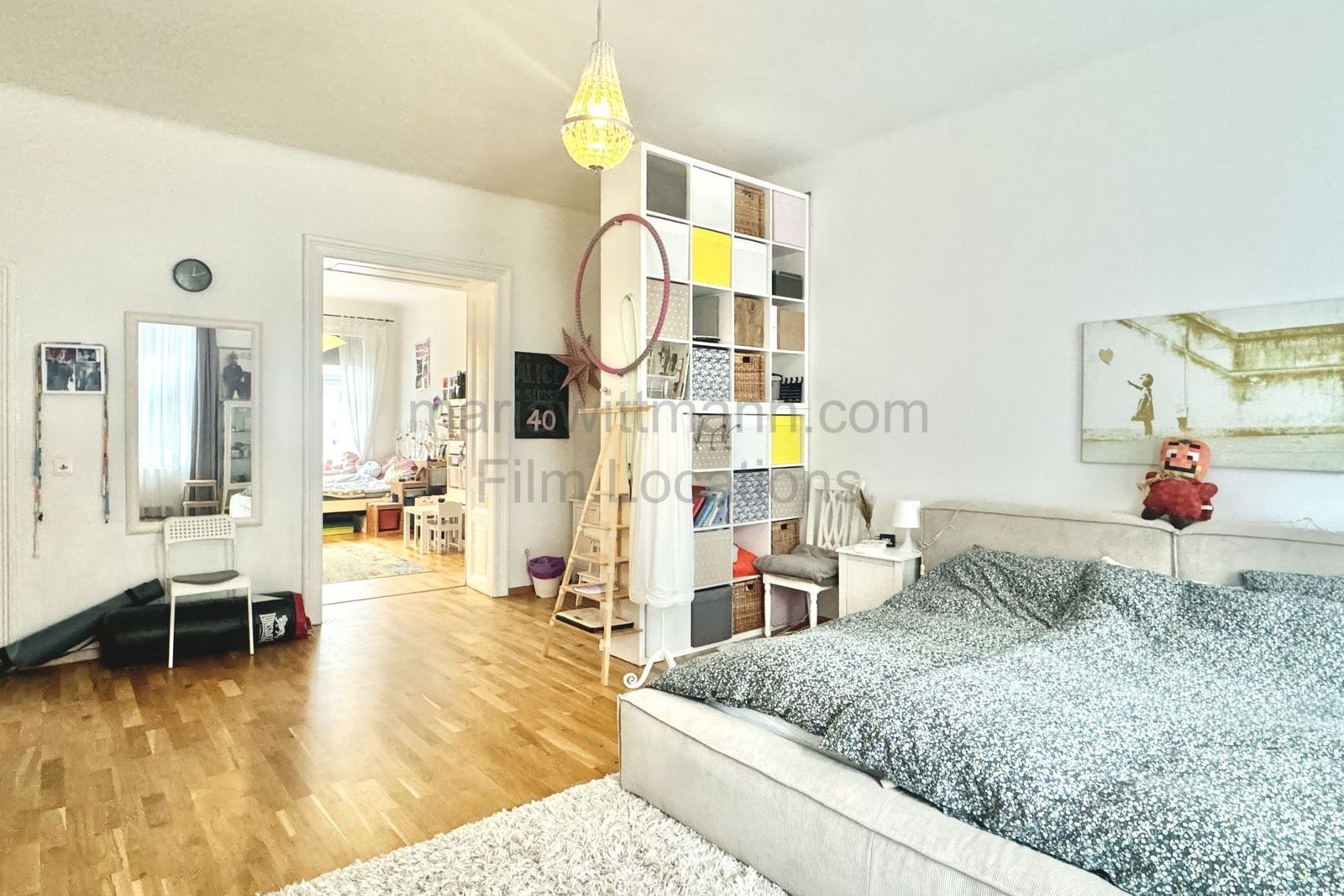 Bright Multi-Room Apartment with Open Plan Living - Photo 9