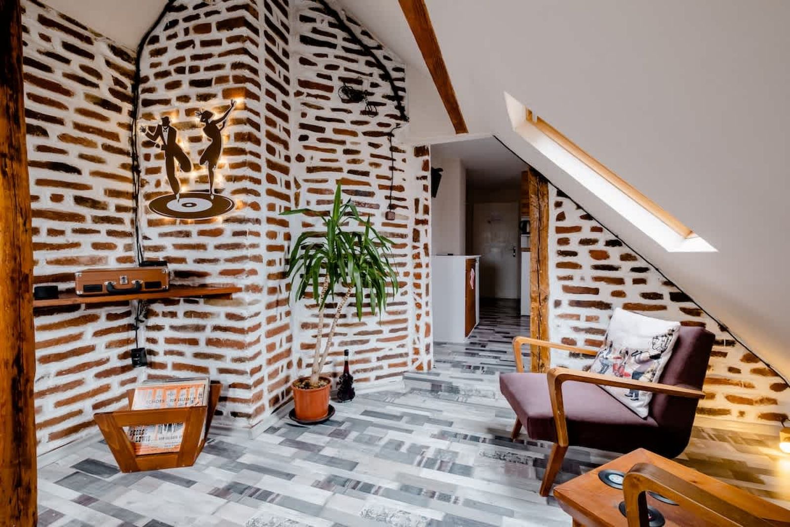 Gramophone off Vitosha Blvd: the Rhythm of Sofia - Cover Photo