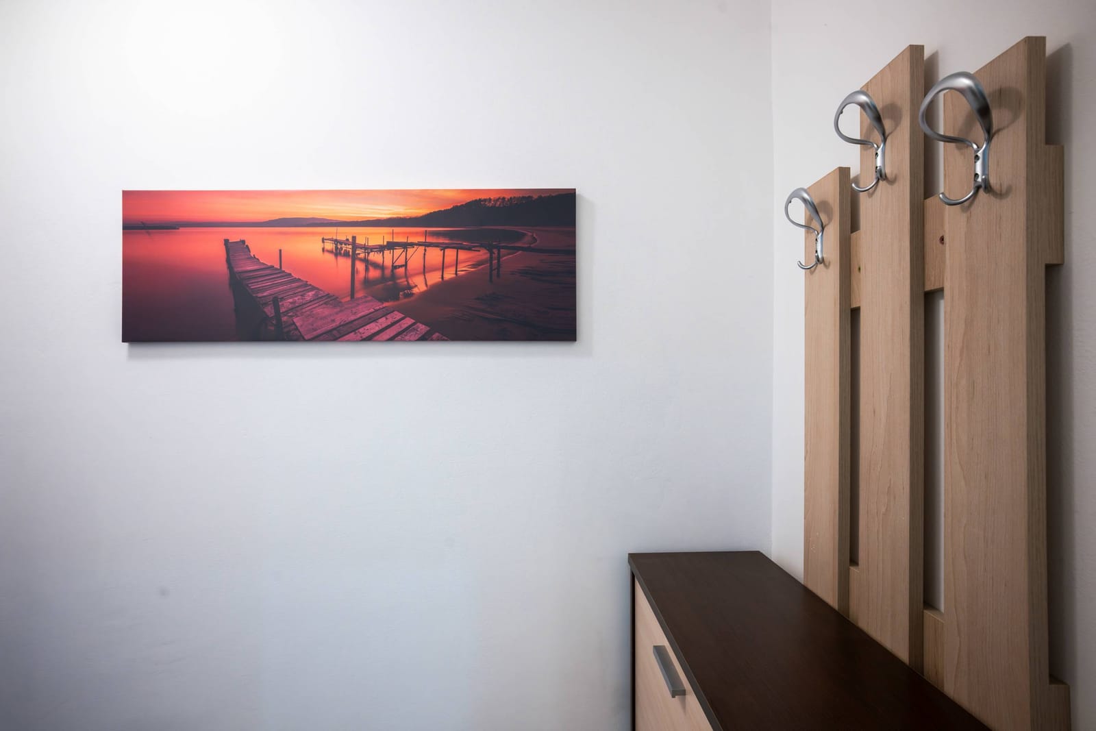 Sunny &amp; Modern 1BR Apartment - Photo 28