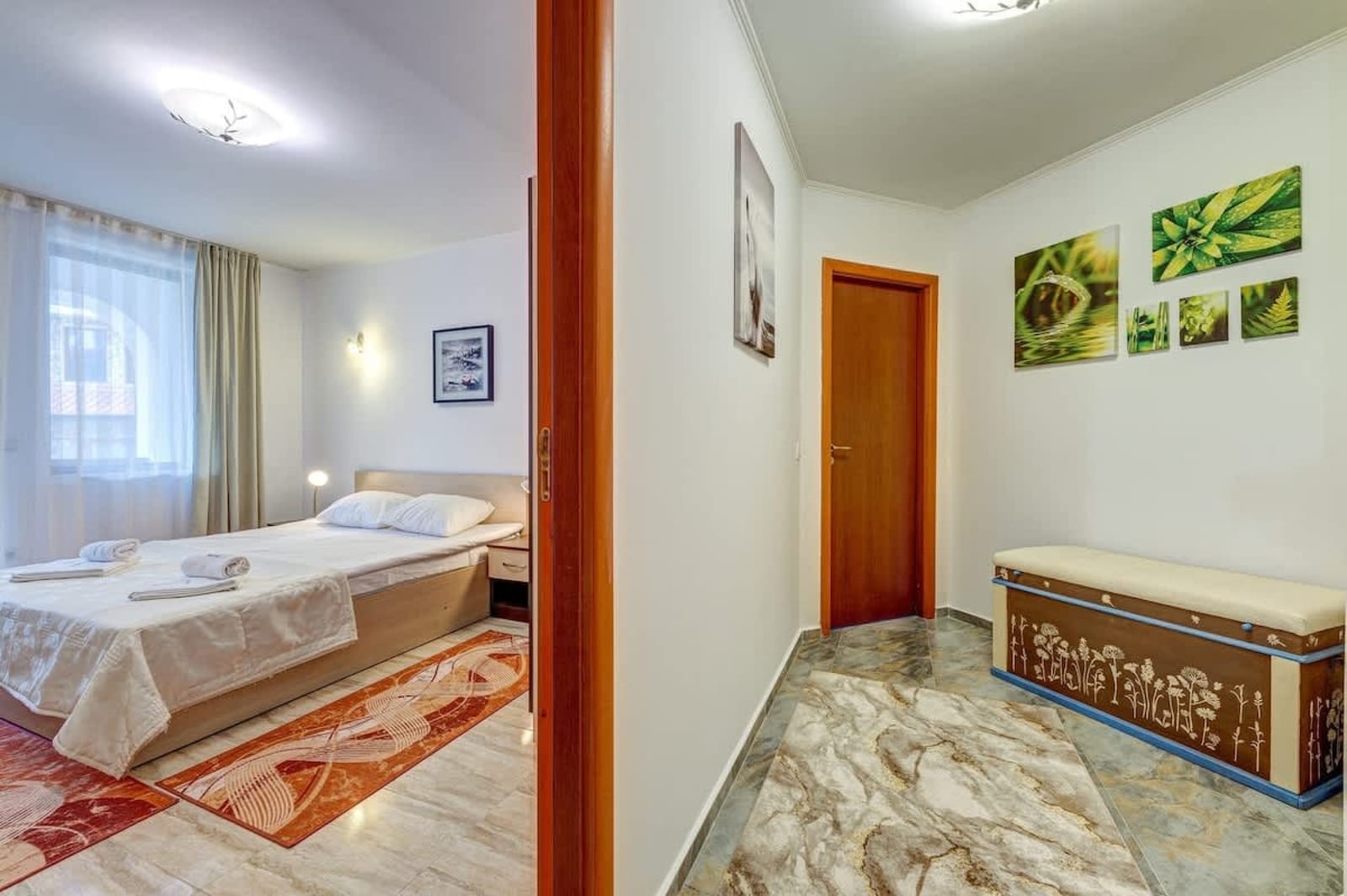 Bright and Spacious 2-BDR Apartment with Balcony - Photo 13