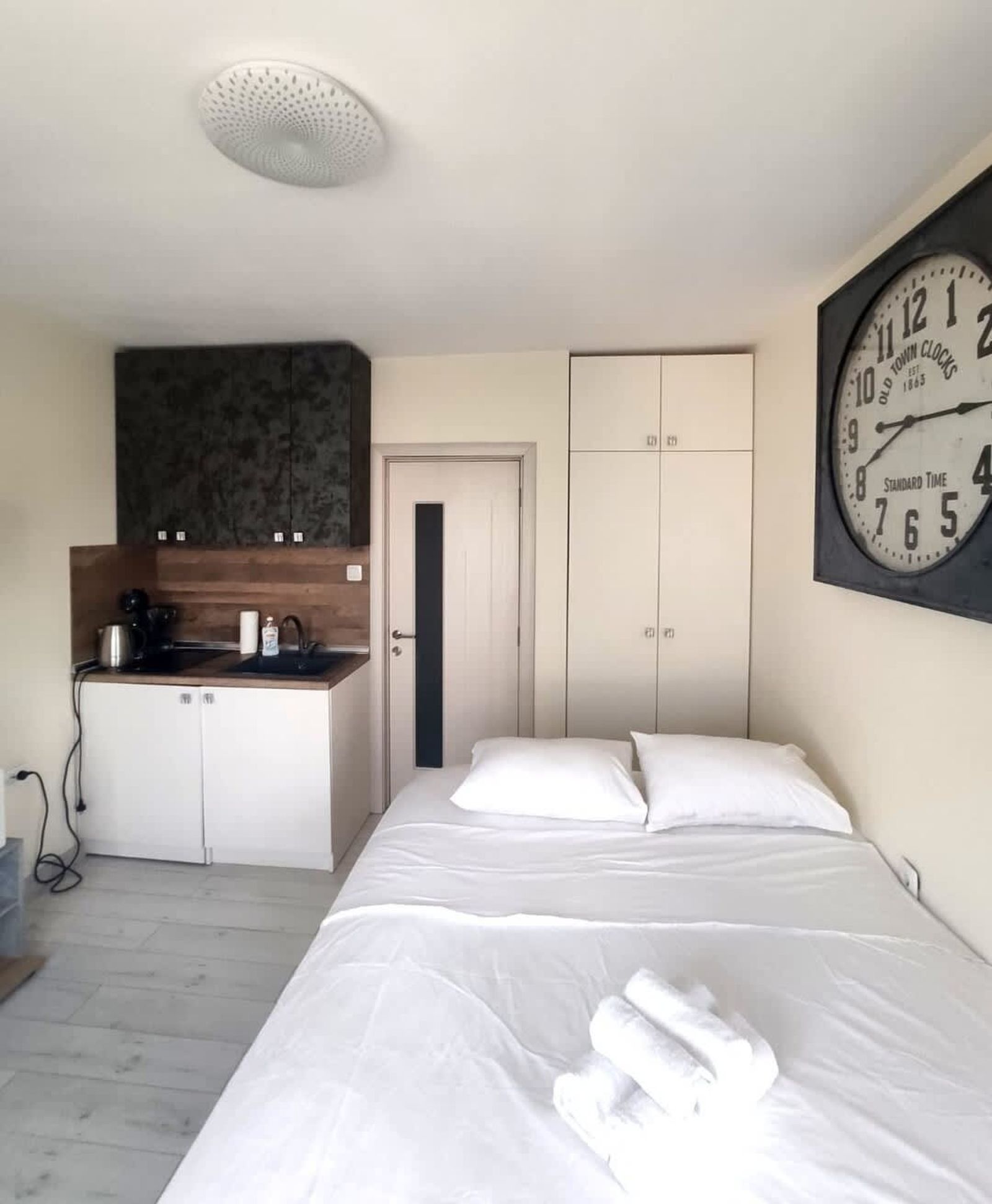 Stylish Studio in Sarafovo - Photo 7