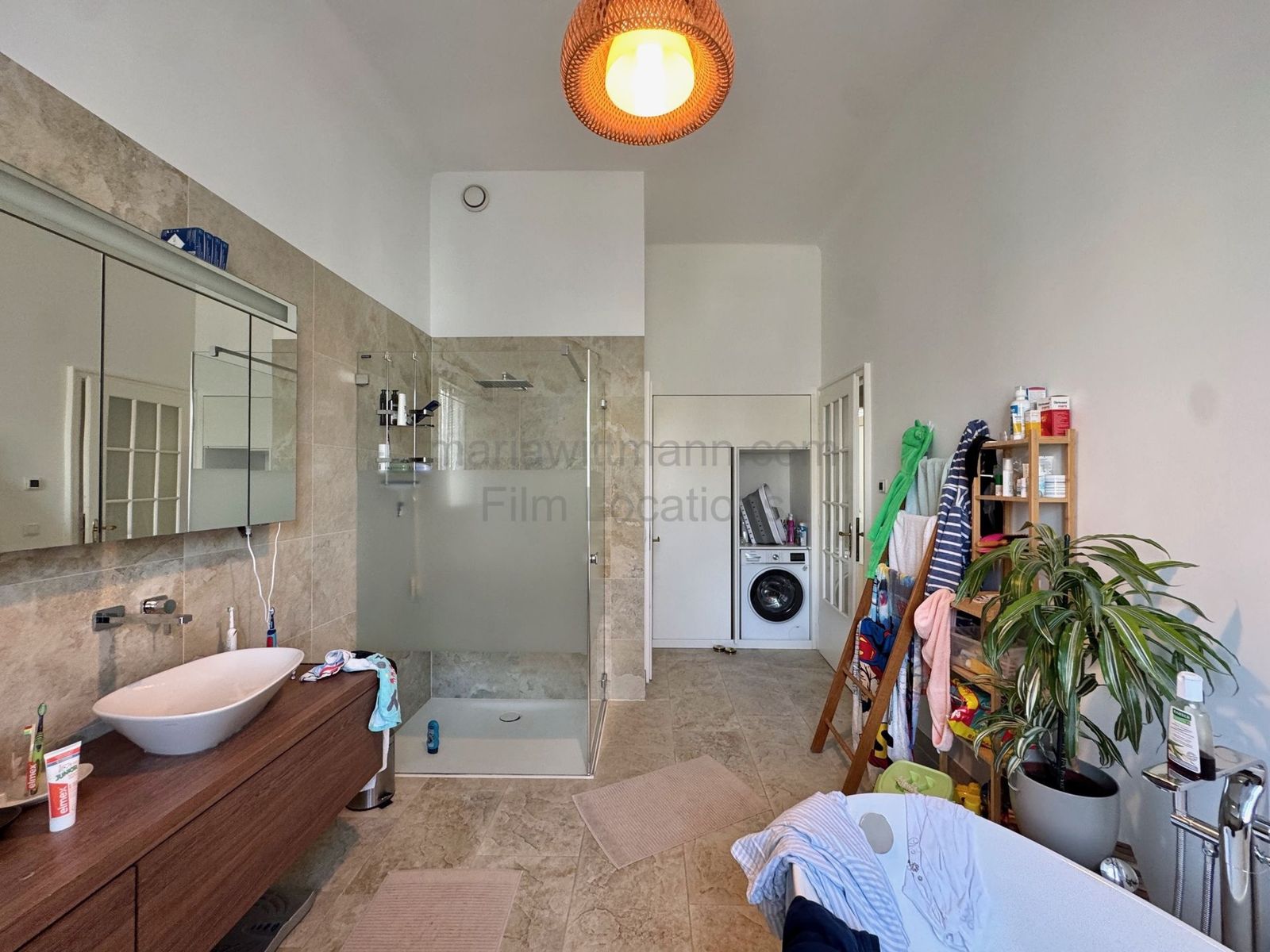 Location 490 - Photo 5