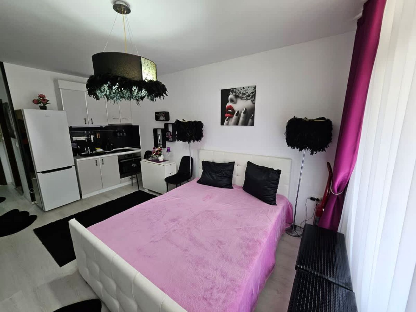 Romantic Sensual Retreat Studio by Flat Manager - Photo 8