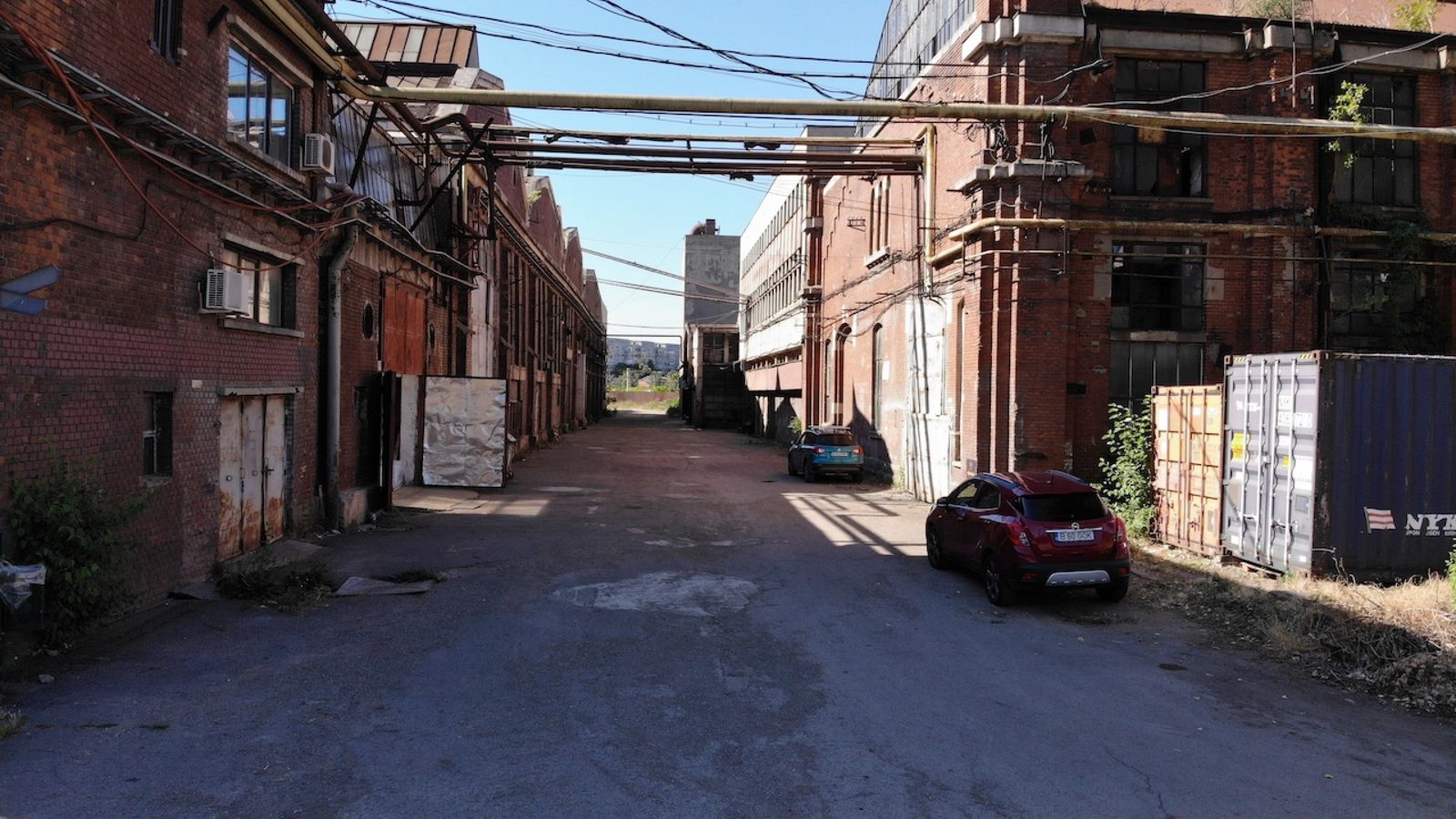 Abandoned Factory Bucharest - Photo 22