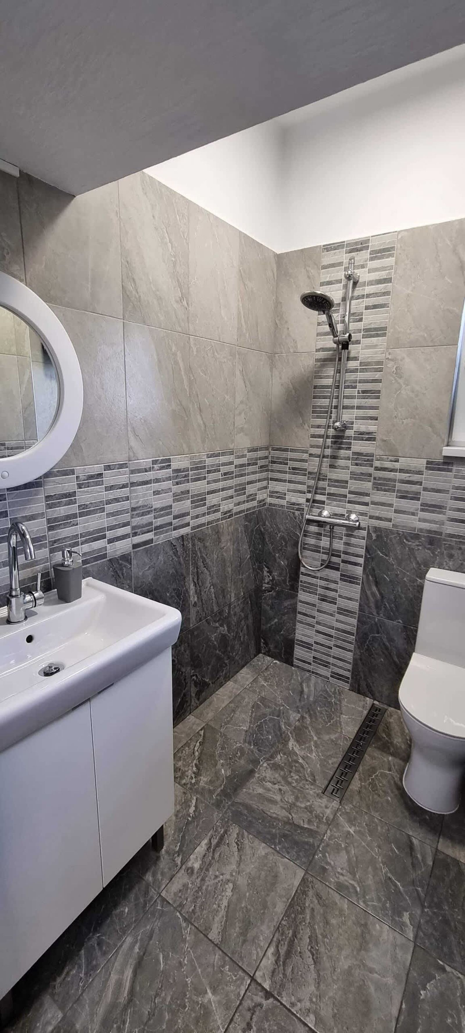 Bright and Cozy 2BD Flat in Plovdiv City Centre - Photo 35