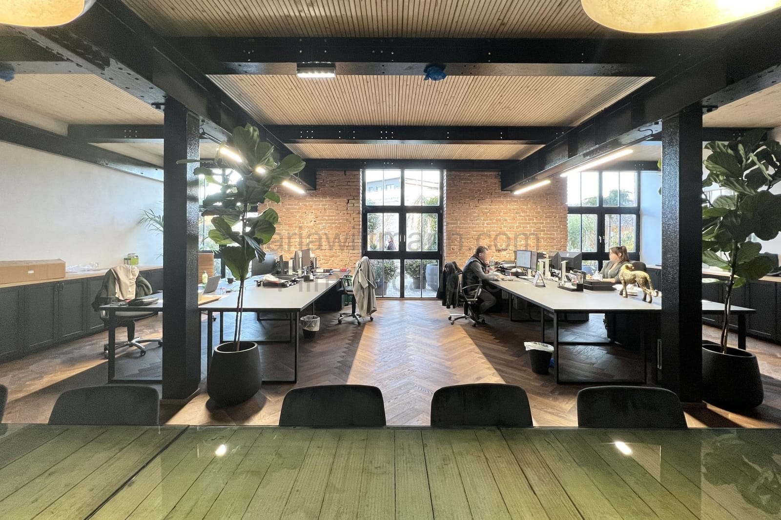 Location 365 - Photo 11