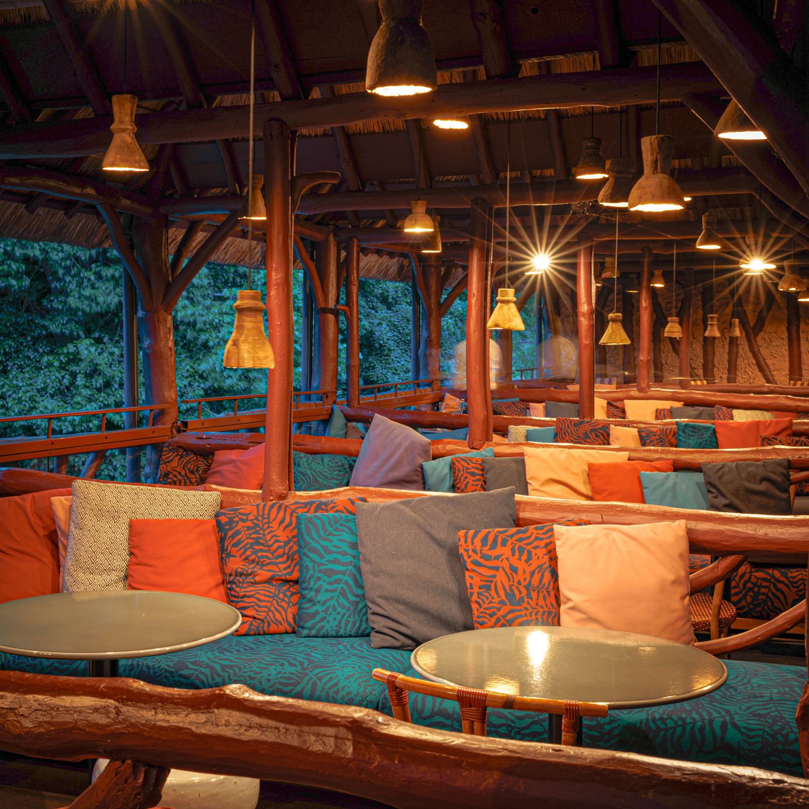 Les Paillotes - a former 19th century guinguette with an amazing view on the ponds - Photo 2