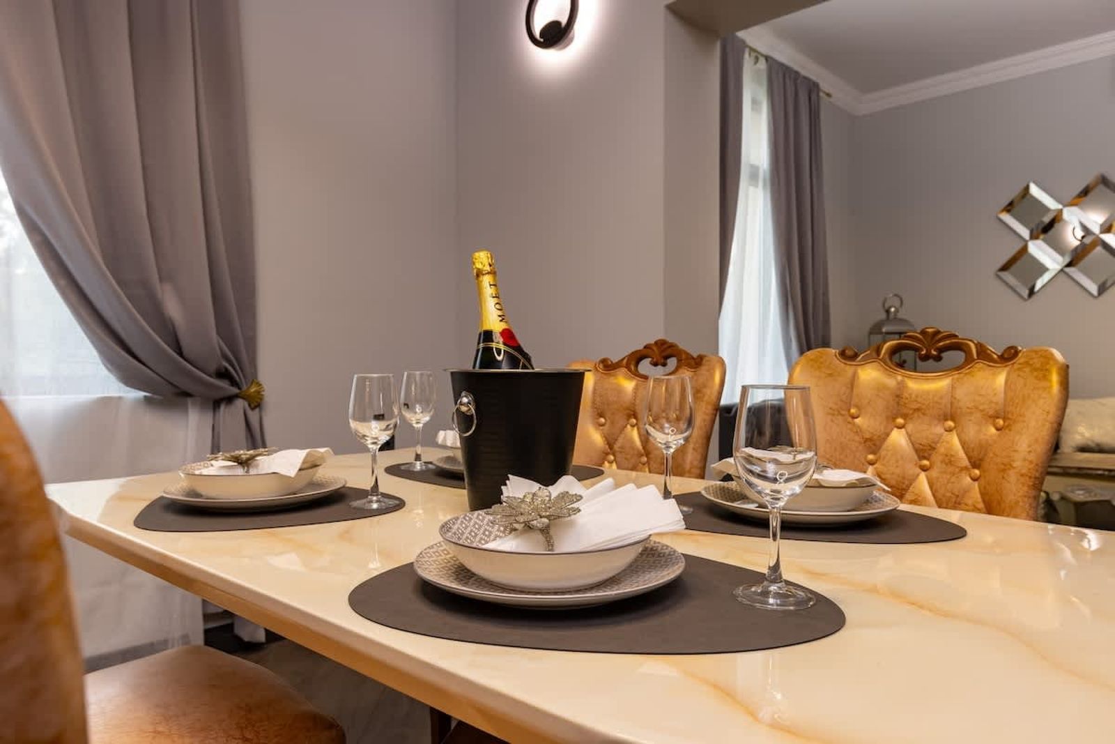 Central Apartments with Garden view - Apt No. 4 - Cover Photo