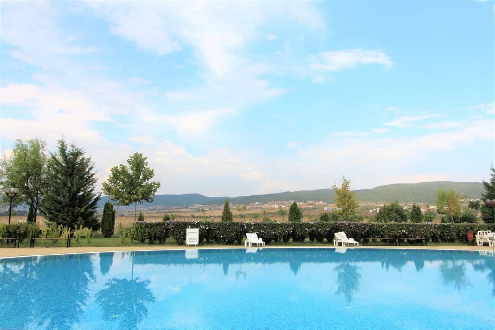 Holiday Cozy Apartament with Pool View - Photo 6