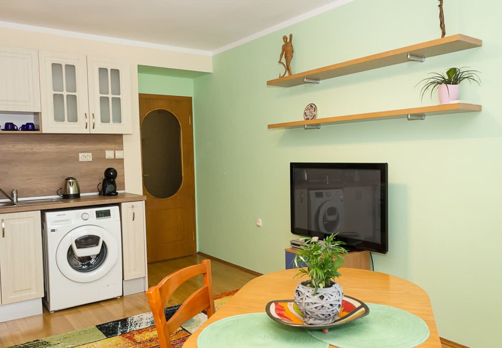 2BD Family Apt in Varna - 10 Min to Beach &amp; Center - Photo 5