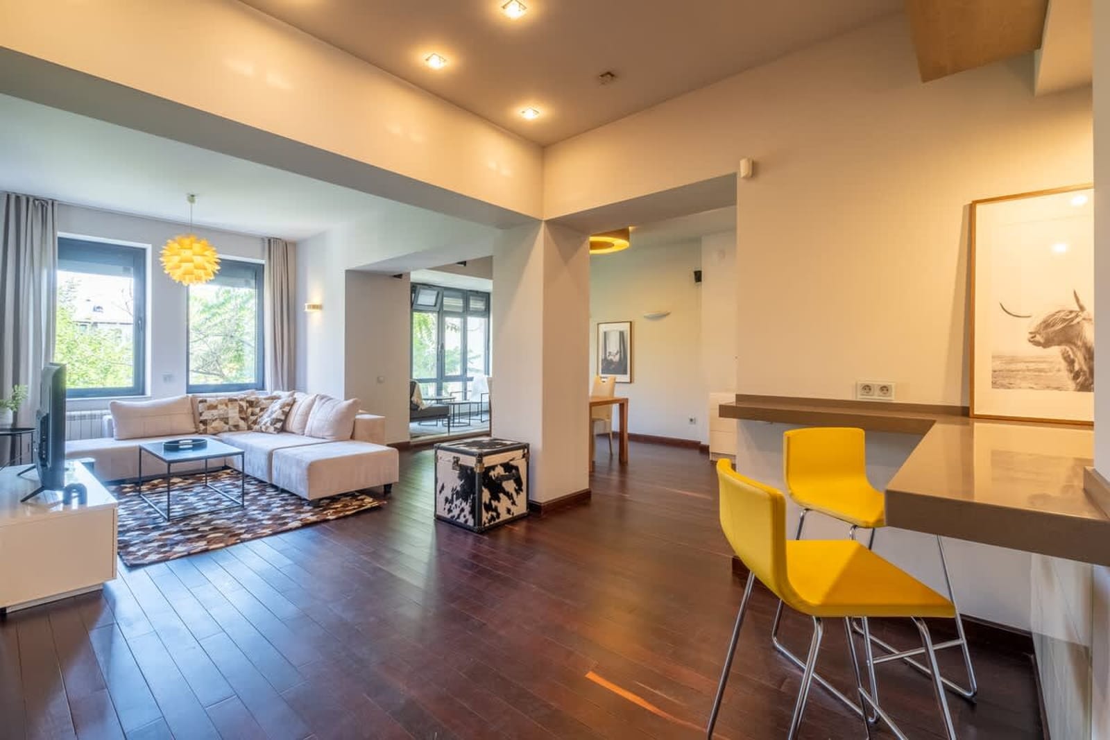 Modern yet Rustic Style City Centre Apt | 2BR/2BTH - Photo 3