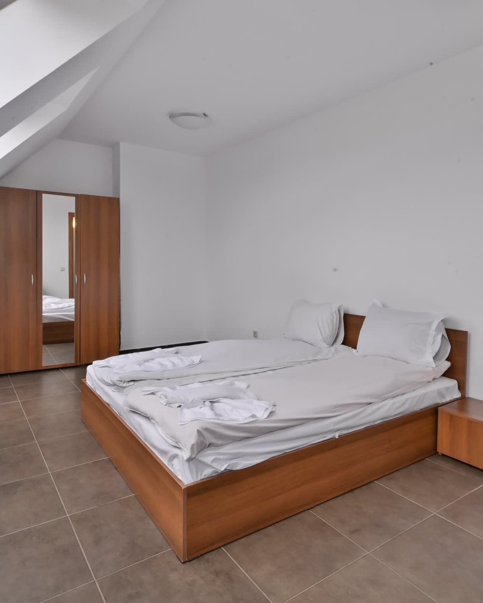 One-Bedroom Maisonette with Spacious Terrace - Photo 15