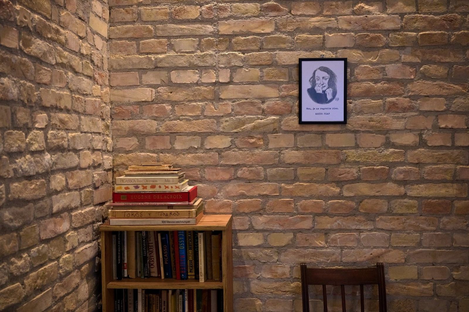 High-Ceiling Brick Gallery | Boutique Bohemian Interior - Photo 4