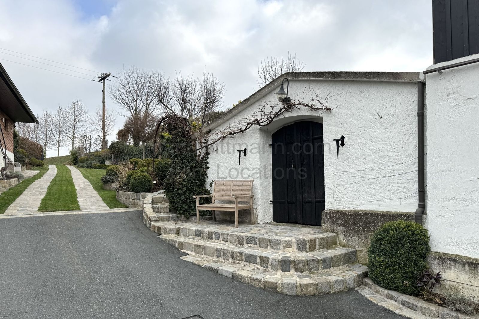 Location 270 - Photo 23