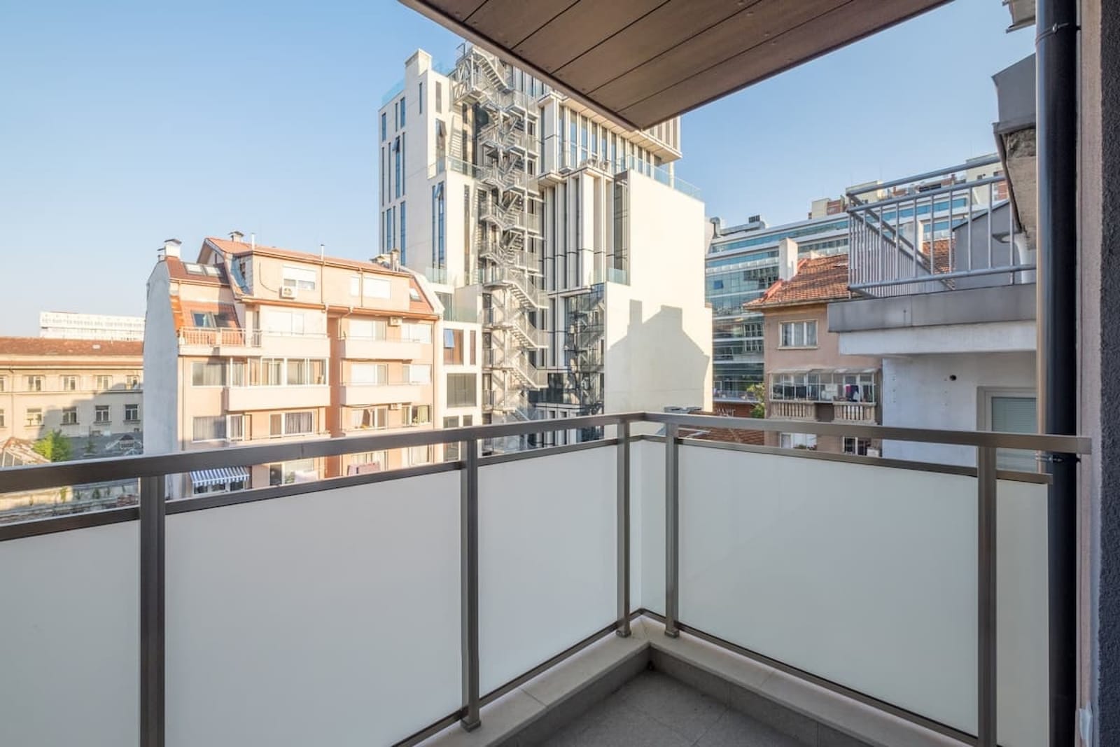 Minimal interior design / Metro Station / Luxury A - Photo 30